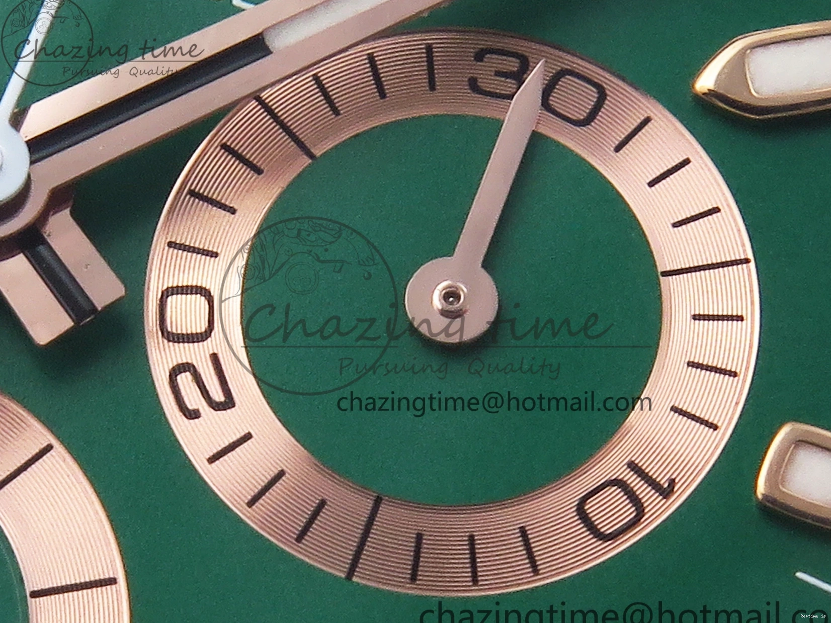 1220 MoistureWicking Daytona AET White Ceramic Case and Bracelet Green Dial SA4130 V 1891